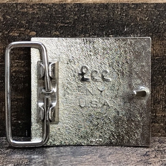 Vintage Lee Jeans “R” Letter Initial Belt Buckle *Smaller size* Lee NY USA 🇺🇸 - Picture 3 of 6